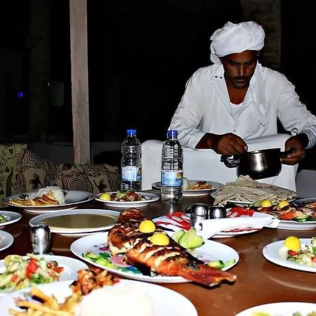Baraka Camp Hotel